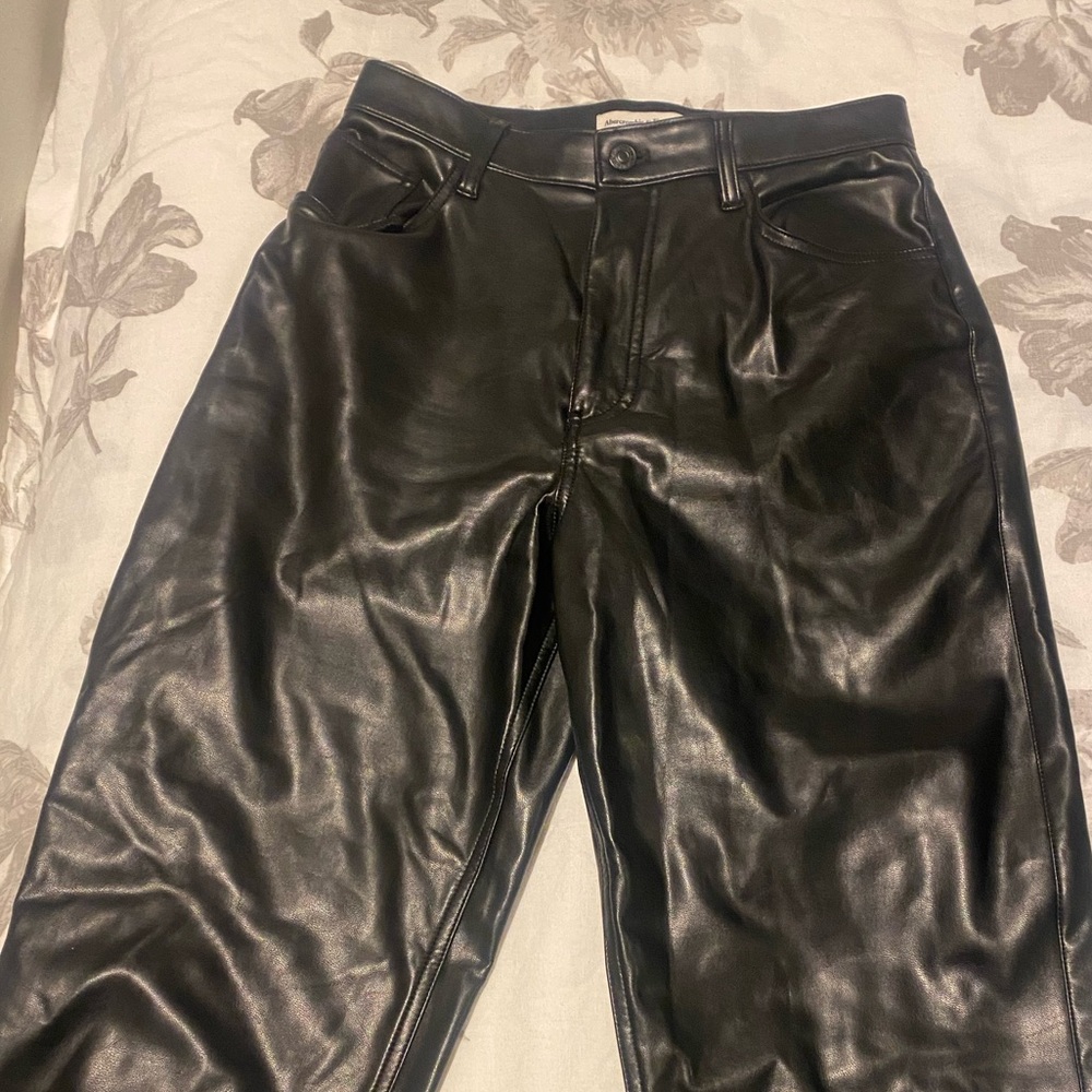 Abercrombie curve love vegan leather pants